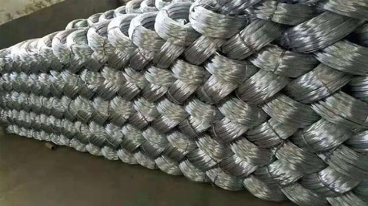 Erection construction slider